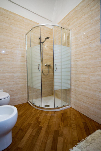 Others 5, B&B IL SEGRETO, Lecce