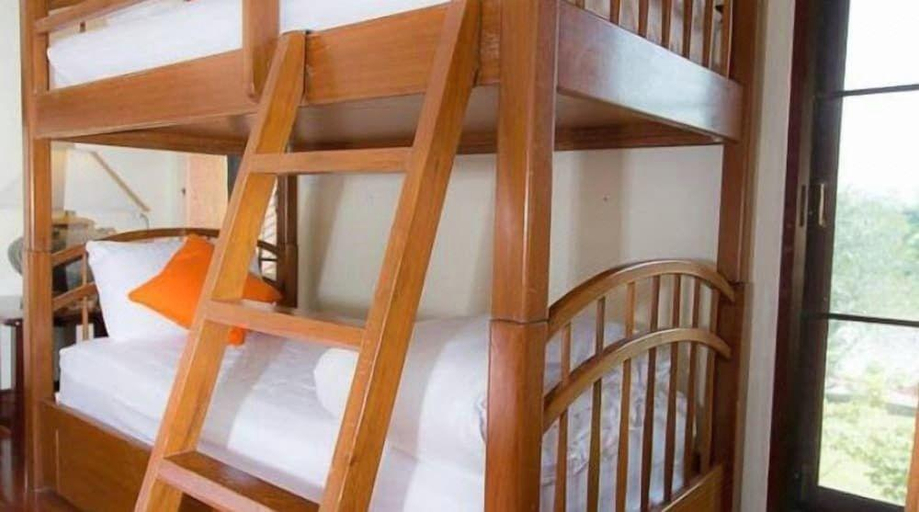 Bedroom 2, Thararin Villa, Doembang Nangbua