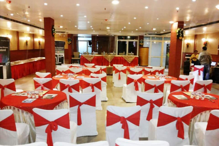 Food & Drinks, Hotel Malik Residency, Kanpur Nagar