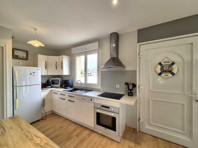 Others 5, Denneville Coastal Escape with garden, Manche