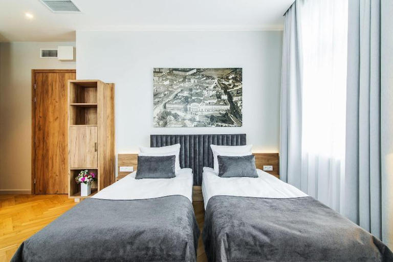 Bedroom 2, Warsaw River View, Warsaw