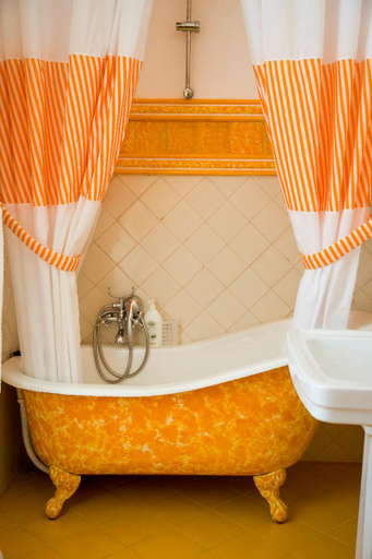 Bathroom 4, Casa d'Óbidos, Óbidos