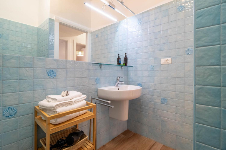 Bathroom 2, Le Pleiadi by PortofinoVacanze, Genova