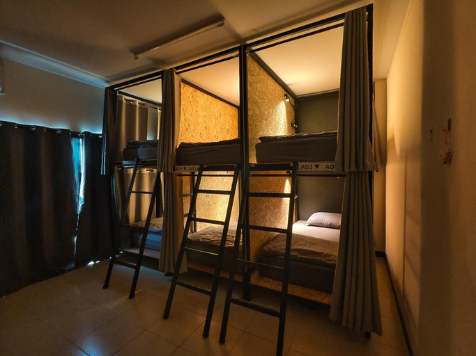 Bedroom 2, TIMN Hostel, Pai