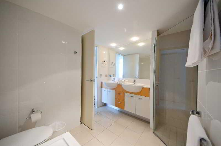 Bathroom 5, Trilogy Surfers Paradise, Gold Coast