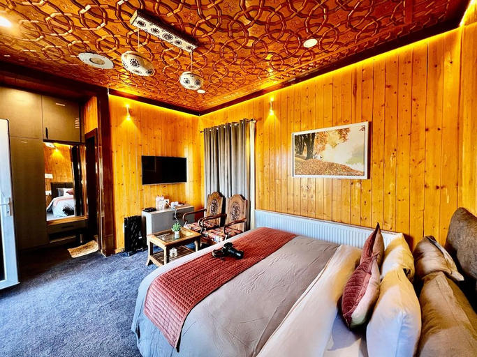 Bedroom 3, Gulmarg Woods by Stay Pattern, Baramulla