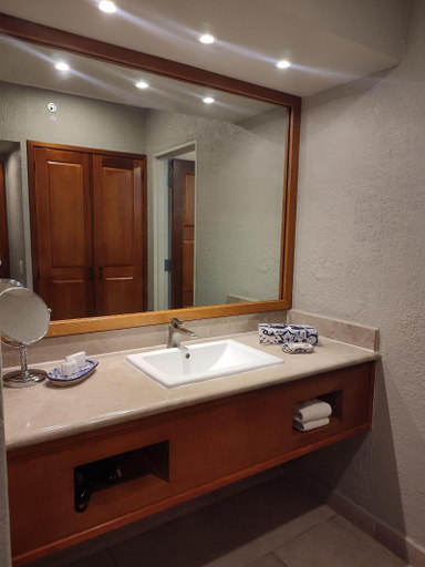 Bathroom 4, Ixtapan de la Sal Hotel & Spa, Villa Guerrero