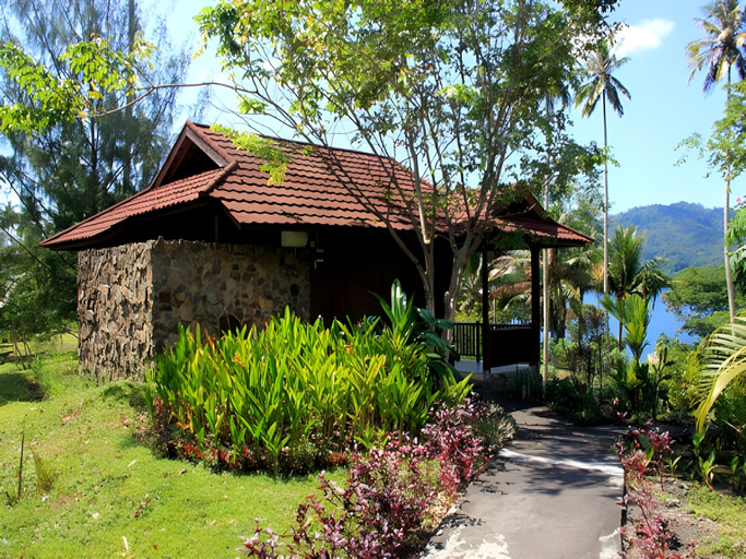 Others 4, Black Sand Dive Retreat, Bitung