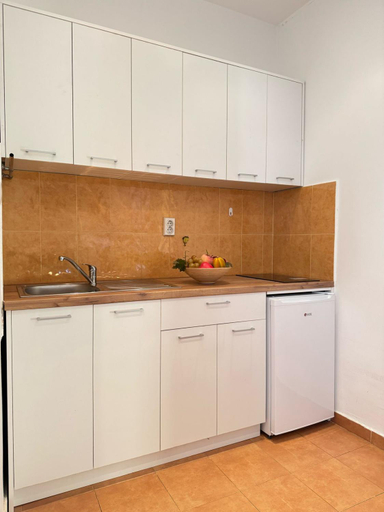 Others 5, Apartments Vojin