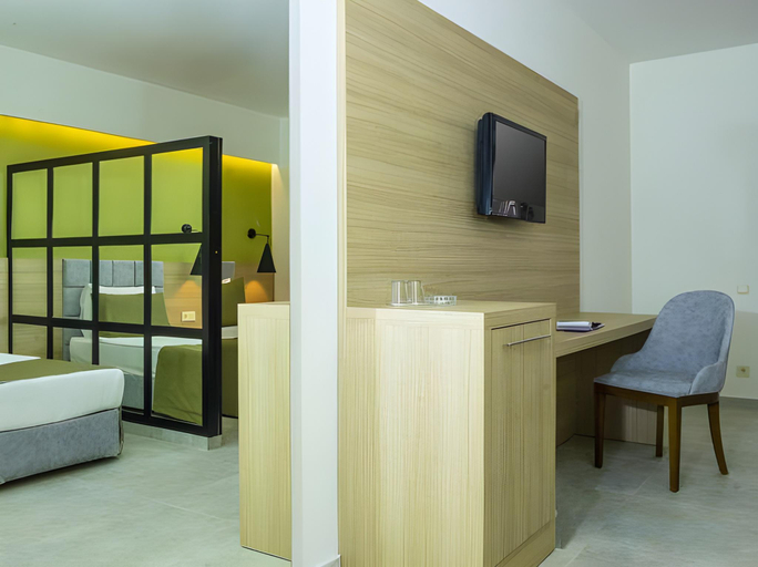 Bedroom 3, Queen's Park Resort Goynuk, Kemer