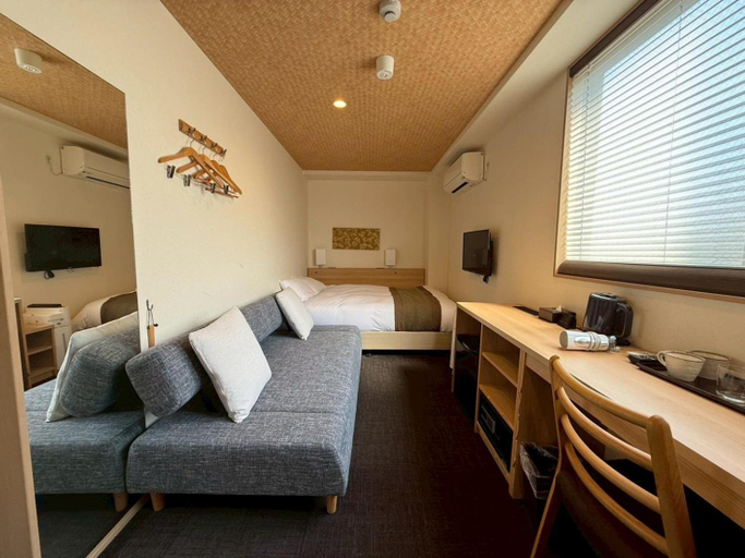 Others 3, Hotel Akari, Kyoto