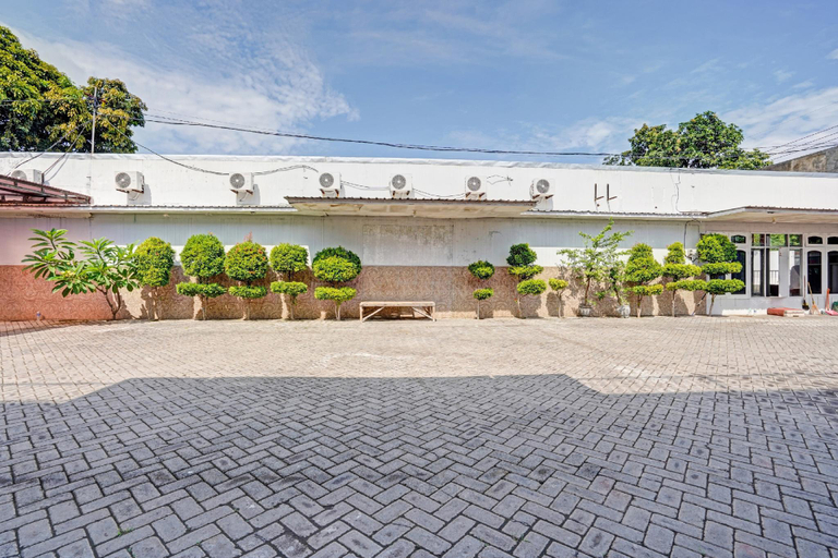 Exterior & Views 1, Collection O 90783 Probolinggo Homestay, Probolinggo