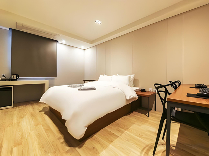 Bedroom 2, Yongin Oscar, Yongin