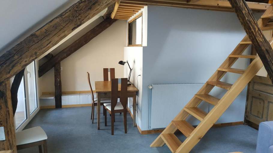 Others 4, Chez Jacquie et Fifi, Hautes-Alpes