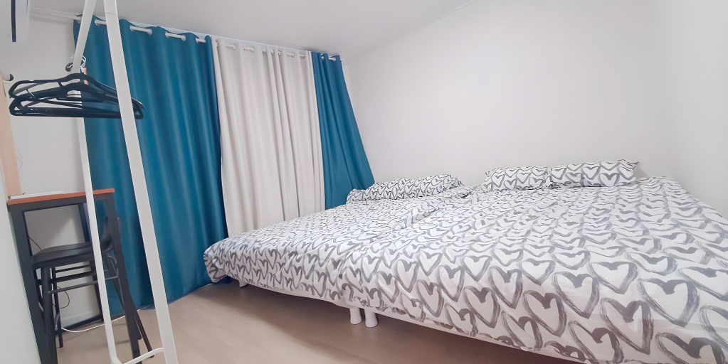 Bedroom 5, Party!big TV.hongik univ stn, 4beds, 1st floor[16], Mapo