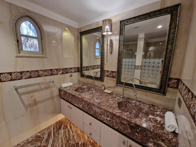 Bathroom 5, Riad Dar Ilham, Marrakech