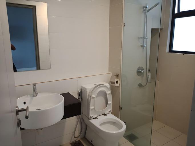 Bathroom, ONE 1Tebrau Studio Room 12 👉Near Mid Valley & KSL, Johor Bahru