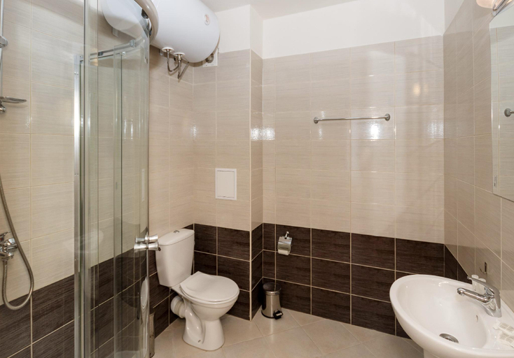 Bathroom 3, Seaside 1 BR Apartment with balcony, max 4 Guests, Nesebar