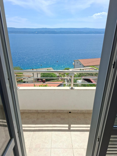 Others 5, Apartmani Ante, Omiš
