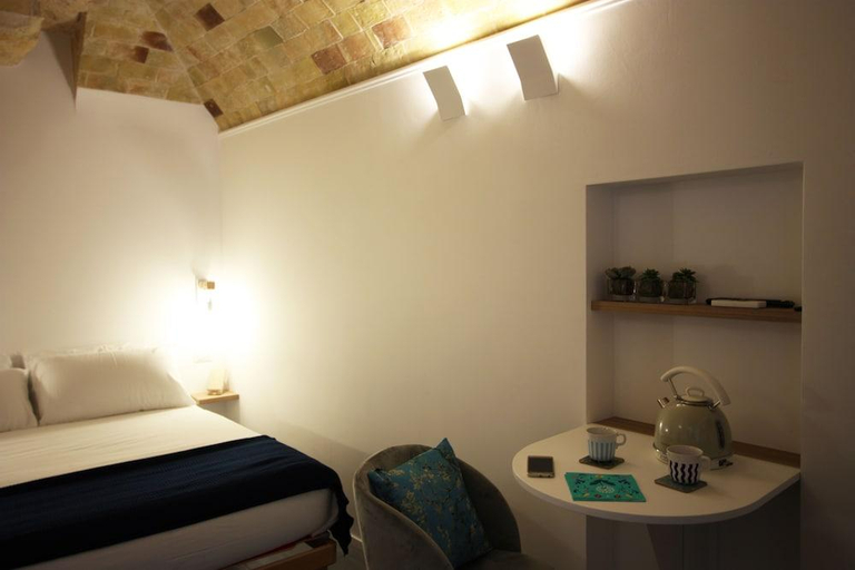 Bedroom 2, B&B Santa Chiara, Bari