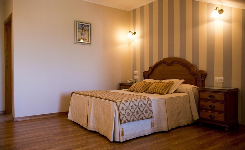 Bedroom 3, Alda Alpina, Pontevedra