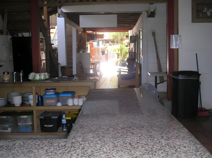 Others 4, Spanish by the Sea - Bocas, Bocas del Toro