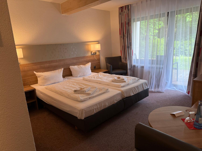 Bedroom 3, Hotel Schweizerblick, Waldshut
