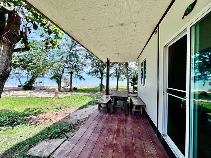 Others 2, พายเนอรี รีสอร์ท @แหล่มแท่น (Pinery Resort), Pathiu