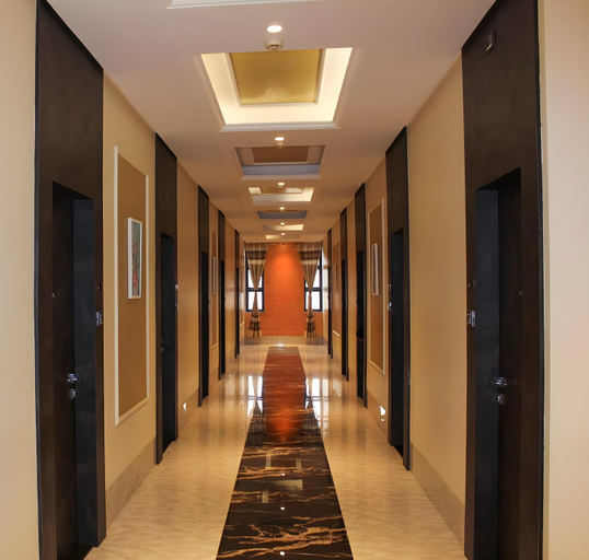 Public Area, Hotel Shubham Inn, Thane
