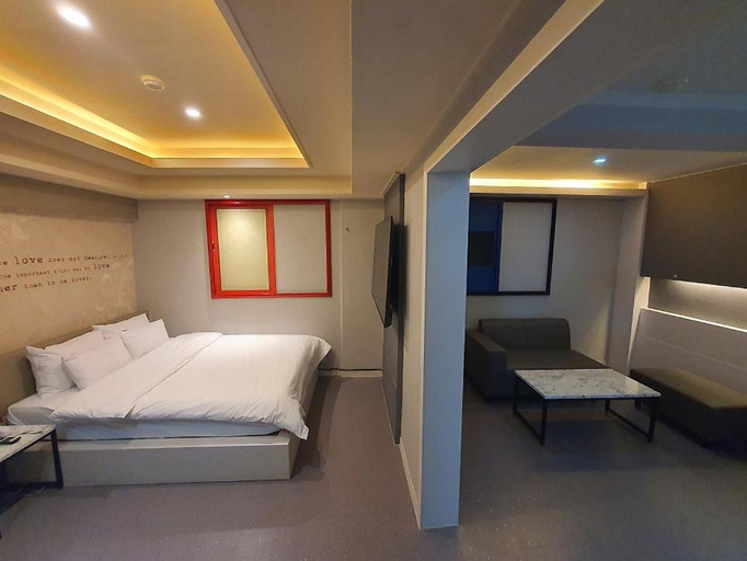 Bedroom 4, Uijeongbu Tomato Hotel, Yangju