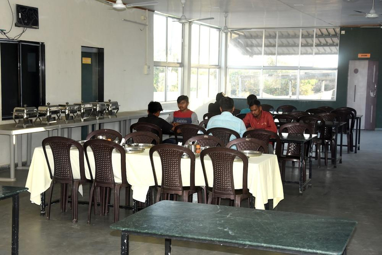 Food & Drinks, Gir Artiz Resort With Swimming Pool, Gir Somnath