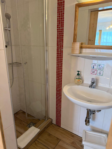 Bathroom 4, Seehotel am Hallstättersee, Gmunden