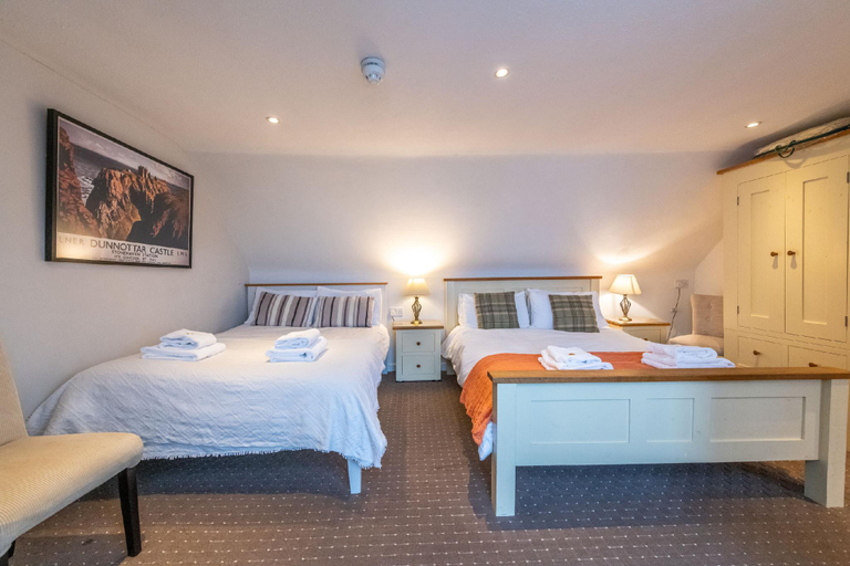 Bedroom 2, Arduthie House, Aberdeenshire