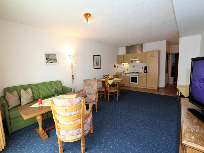 2, Apartment in Zugspitz Arena near Cycle Path, Reutte