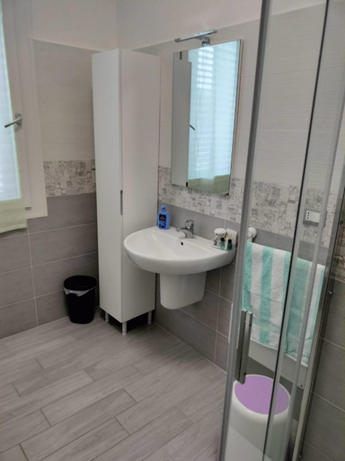 Bathroom 2, B & B Le Mimose, Bologna