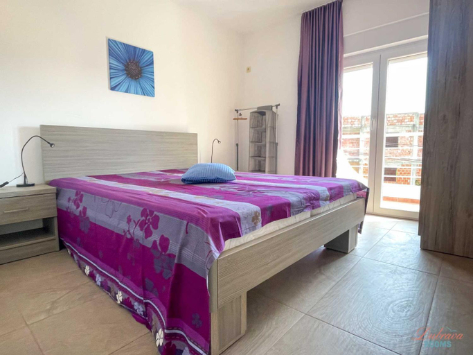Bedroom 2, Sea House Apartments