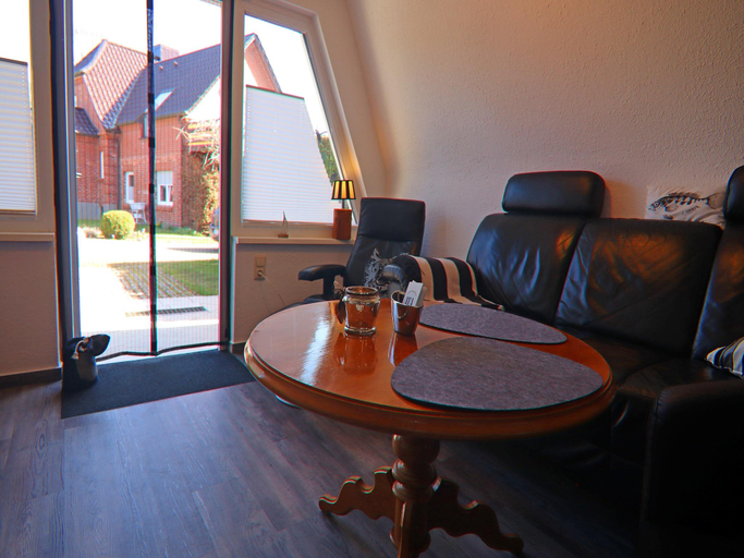 Others 5, Charmante Finnhutte mit Garten, Rostock
