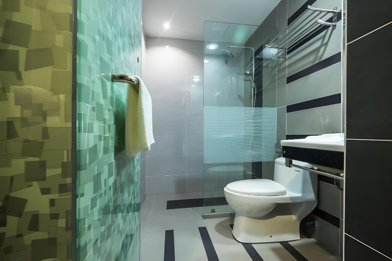 Bathroom 3, Indra Hotel - Boutique Suites, Kinta