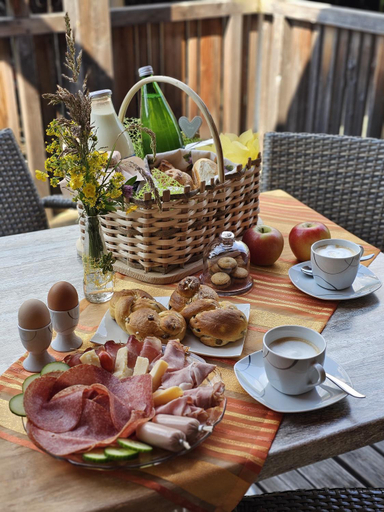Food & Drinks 5, Versigglhof, Bolzano