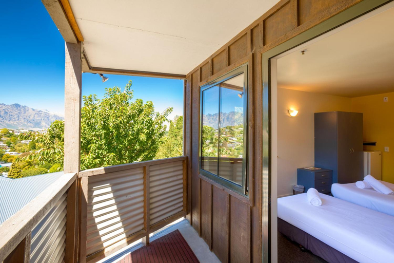 Bedroom, Reavers Lodge, Queenstown-Lakes