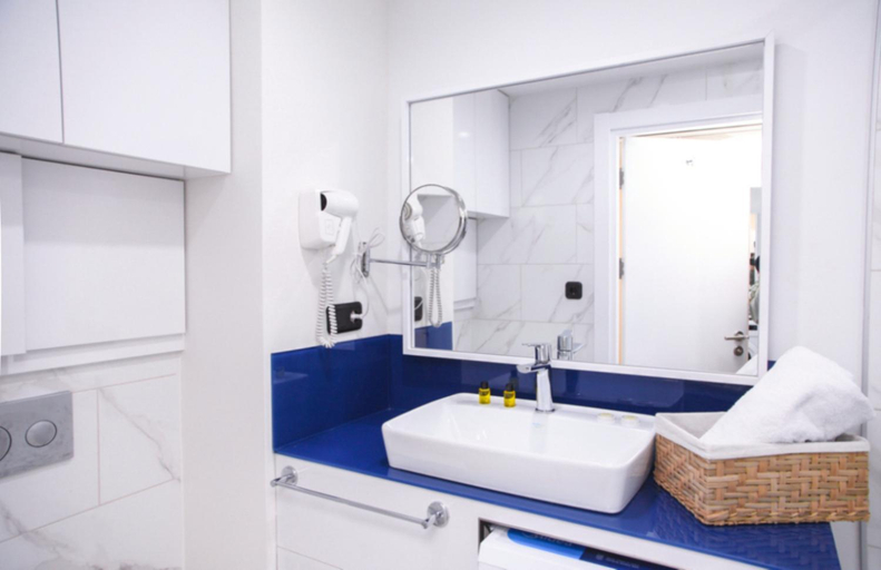 Bathroom 3, Marvelous Sea View Aparthotel In Orbi City Batumi, Batumi