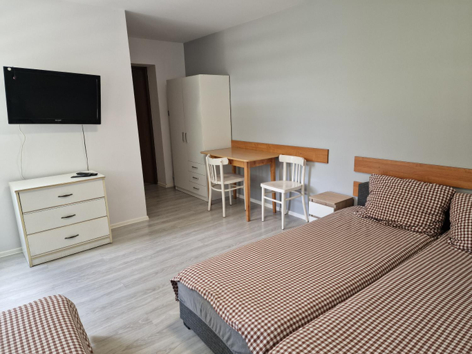 Bedroom 2, NOCLEGI u ALI, Wałbrzych