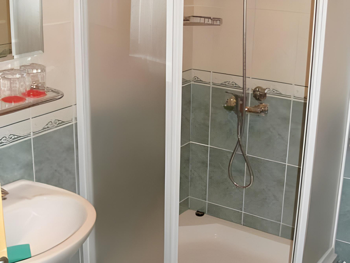 Bathroom 4, Klaudijas Charming Apartments & Rooms, Trogir