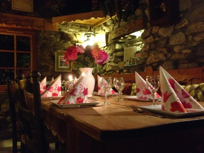 Food & Drinks 4, Auberge NEMOZ, Isère