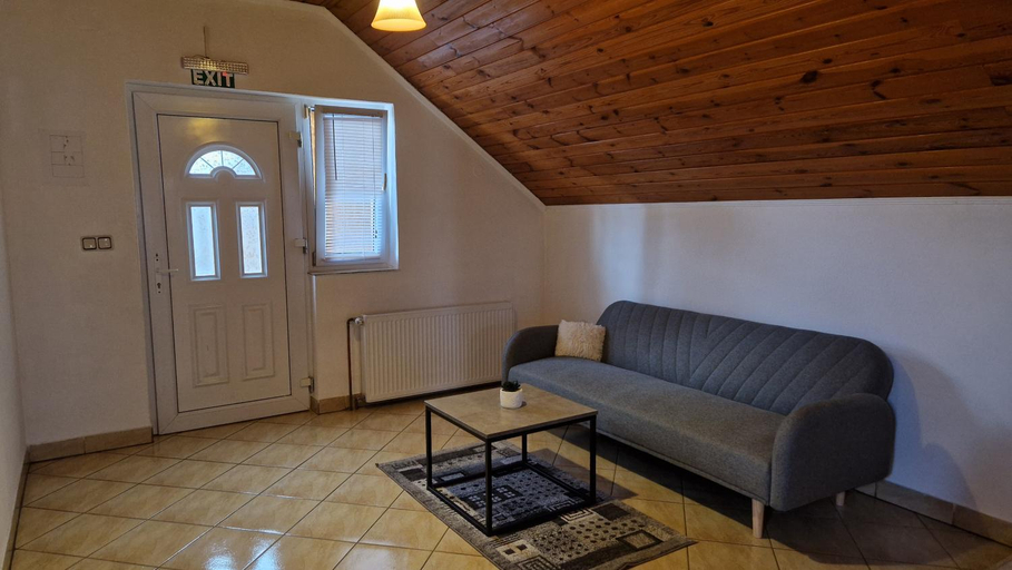Others 3, Apartment Nikolina, Rakovica