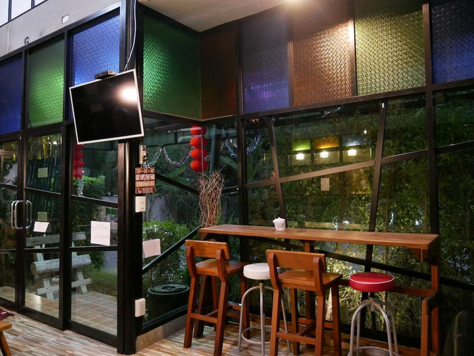 Food & Drinks 5, Nature Park Resort, Muang Phitsanulok