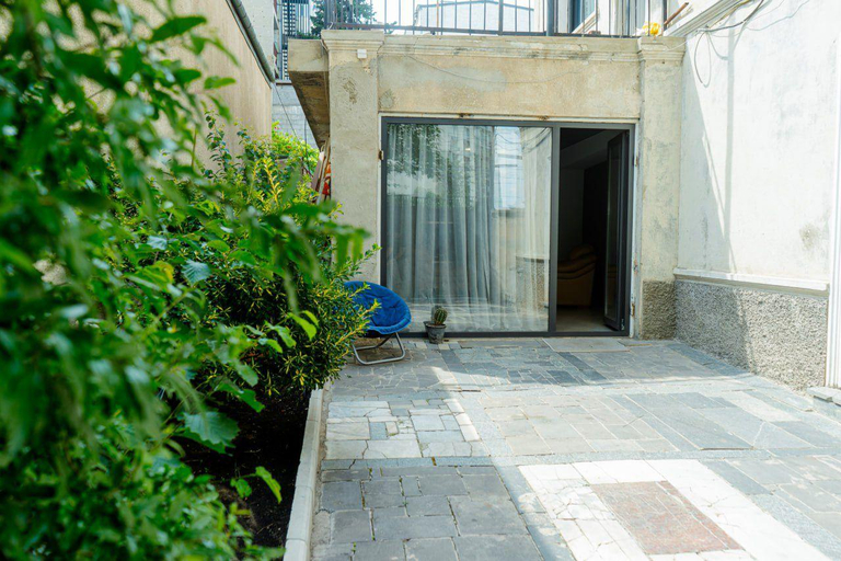 Others 3, Hotel White House, Tbilisi