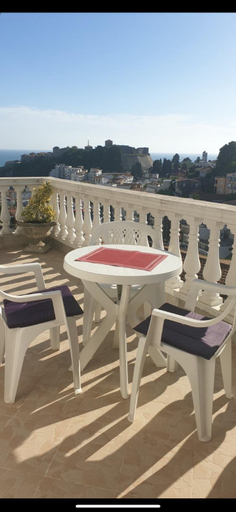 Others 5, Pipo apartmentS