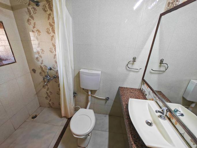 Others 5, Hotel Saraswati, Sirohi