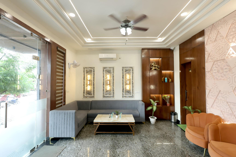 Public Area 2, shrinath palace, Mathura